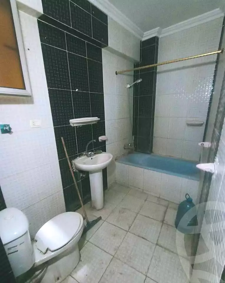 https://aqarmap.com.eg/en/listing/6979809-for-sale-alexandria-lsywf-el-falki