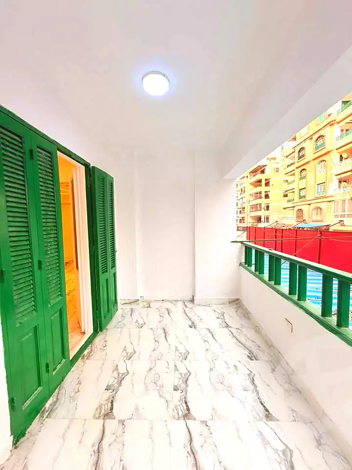 https://aqarmap.com.eg/ar/listing/6979986-for-sale-alexandria-al-agamy-shataa-el-nakheel