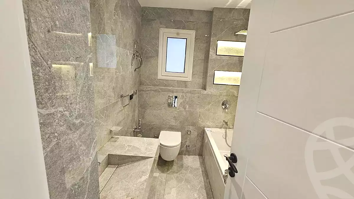3 BR Apartment in Mountain View ICity New Cairo, photo 4 of 31