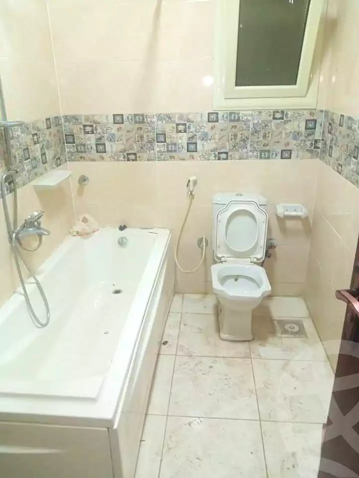 https://aqarmap.com.eg/en/listing/6980016-for-sale-cairo-el-zaytun-hlmy-lzytwn