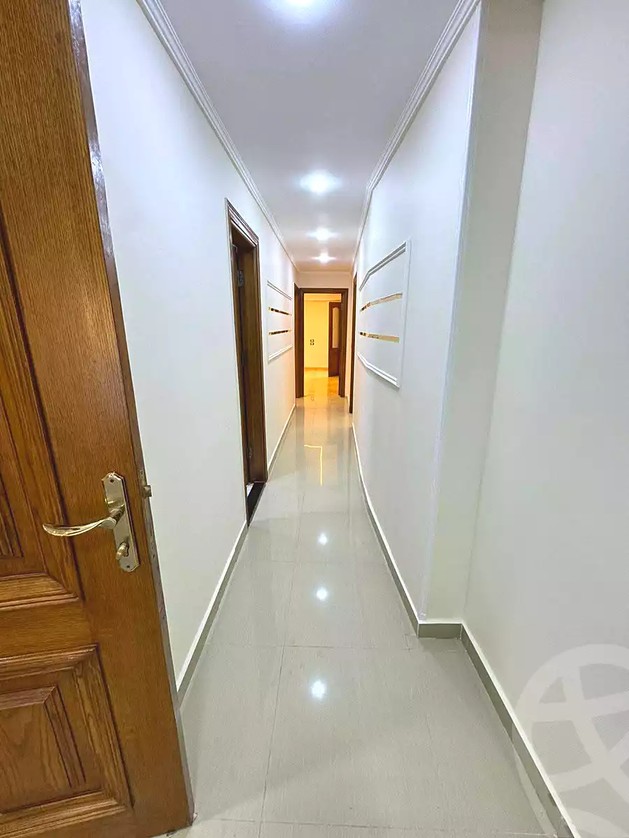 https://aqarmap.com.eg/en/listing/6980073-for-sale-alexandria-sydy-bshr-sydy-bshr-bhry-shr-mhmwd-l-yswy