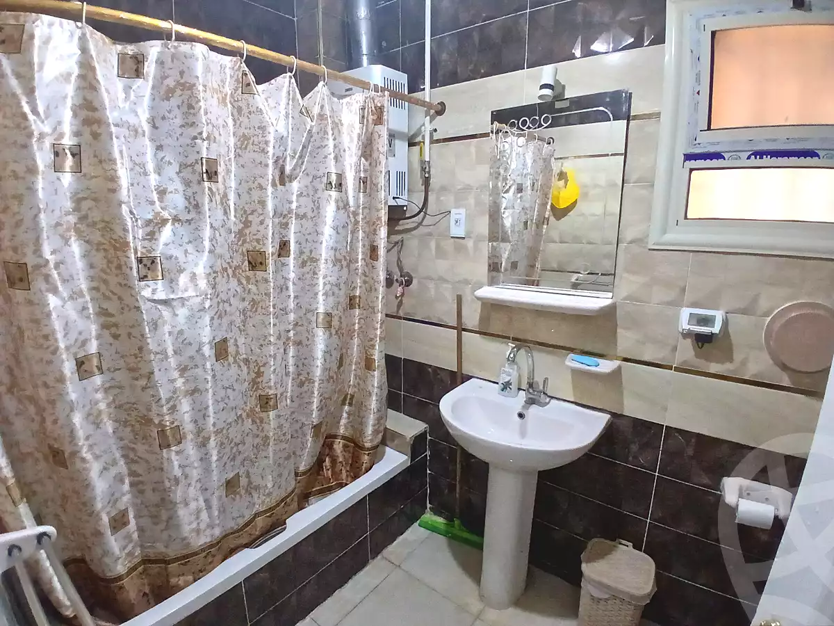 https://aqarmap.com.eg/ar/listing/6980071-for-sale-cairo-6th-of-october-hadaeq-october-social-housing-800-acre