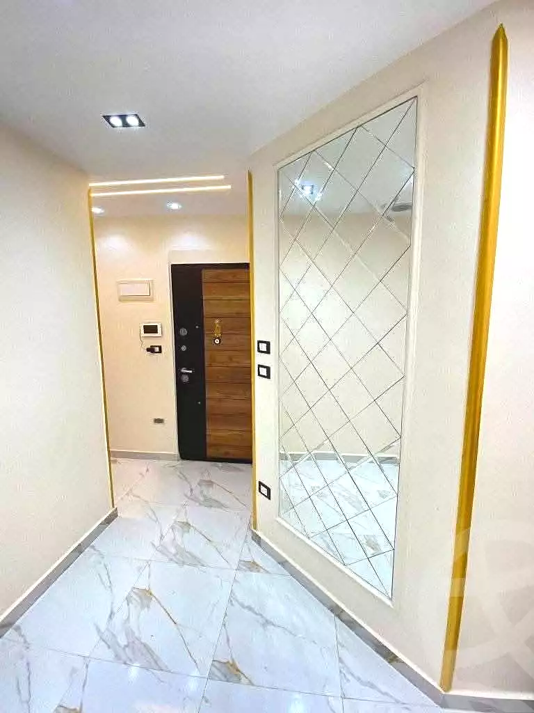 https://aqarmap.com.eg/ar/listing/6980412-for-sale-alexandria-al-agamy-lbytsh