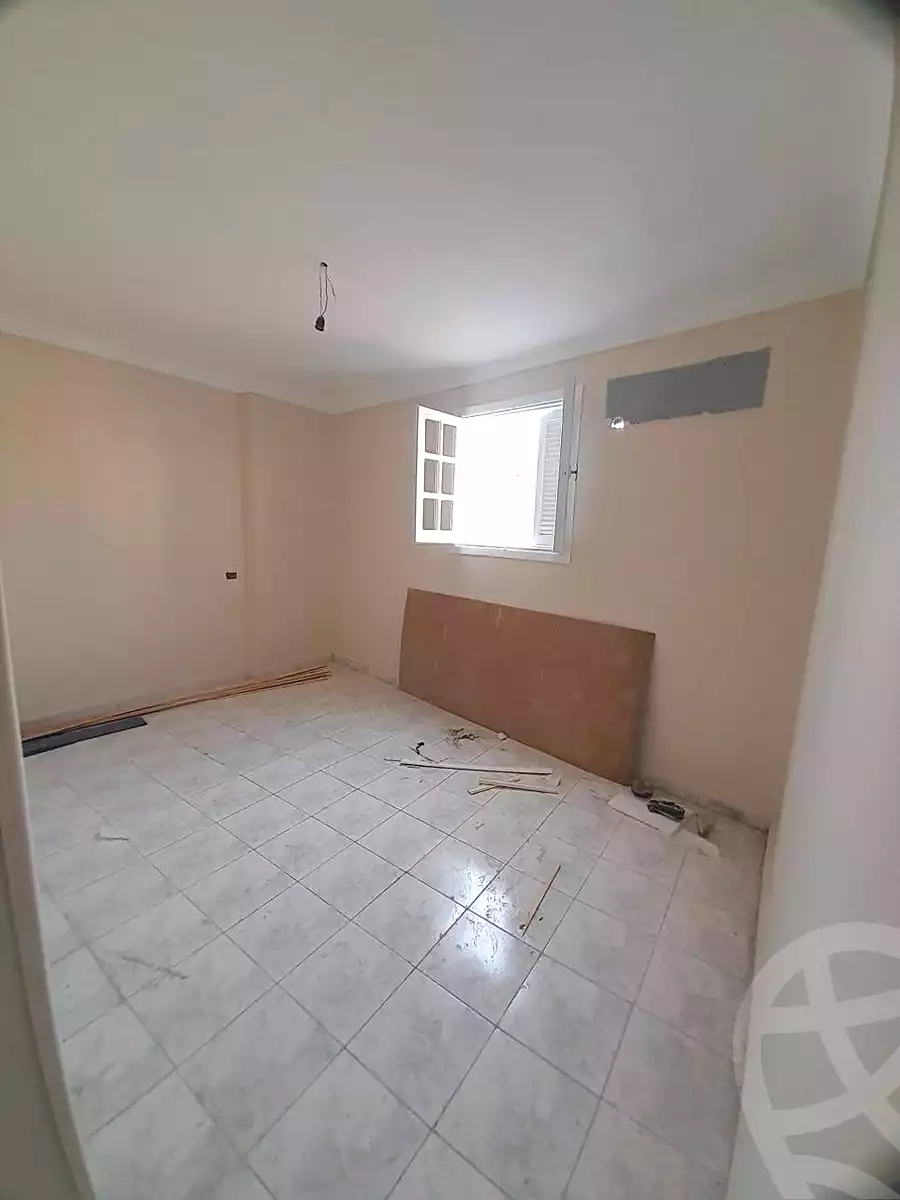 https://aqarmap.com.eg/ar/listing/6980480-for-sale-alexandria-sydy-bshr-sydy-bshr-bhry-shr-lsg-mhmd-bd-lslm
