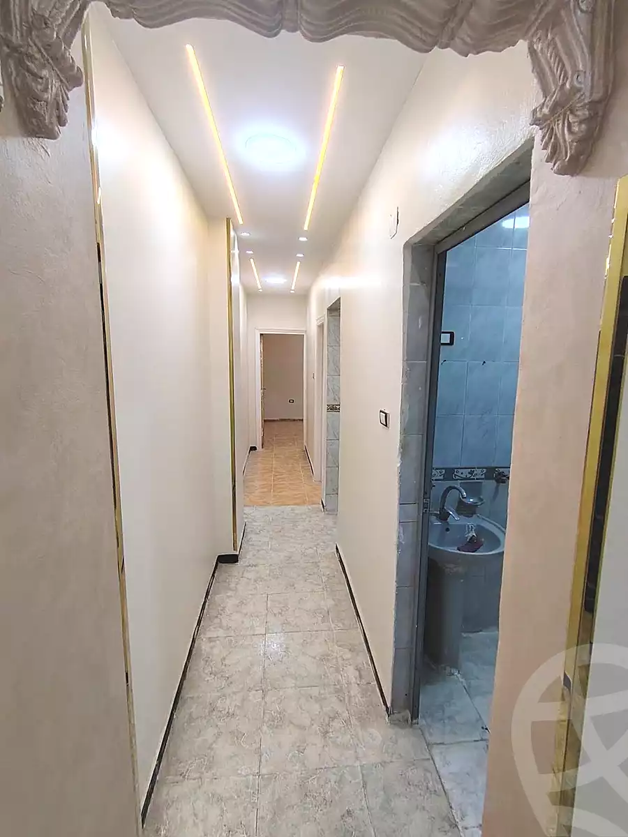 https://aqarmap.com.eg/en/listing/6980522-for-sale-alexandria-lsywf-el-falki