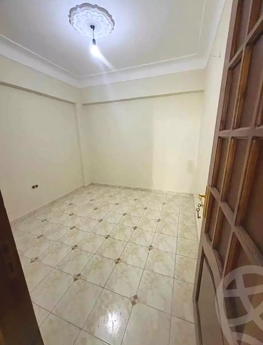 https://aqarmap.com.eg/ar/listing/6981041-for-sale-alexandria-lsywf-el-falki