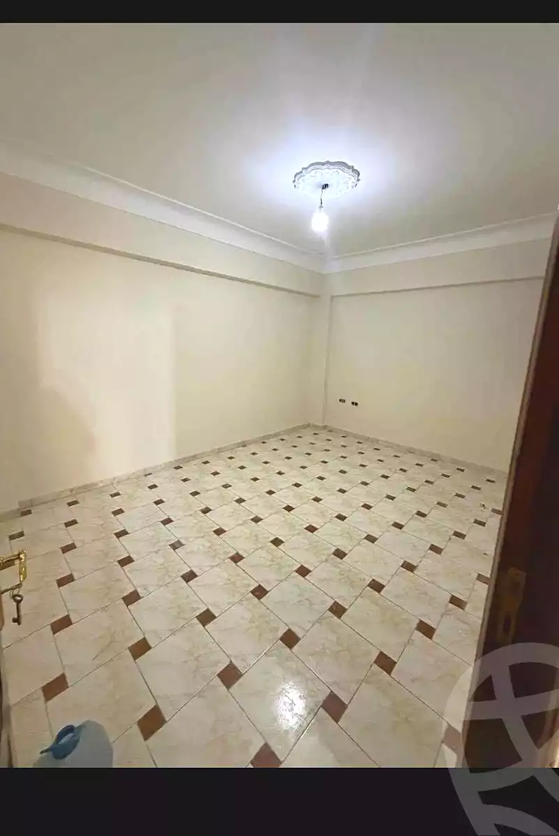https://aqarmap.com.eg/ar/listing/6981041-for-sale-alexandria-lsywf-el-falki