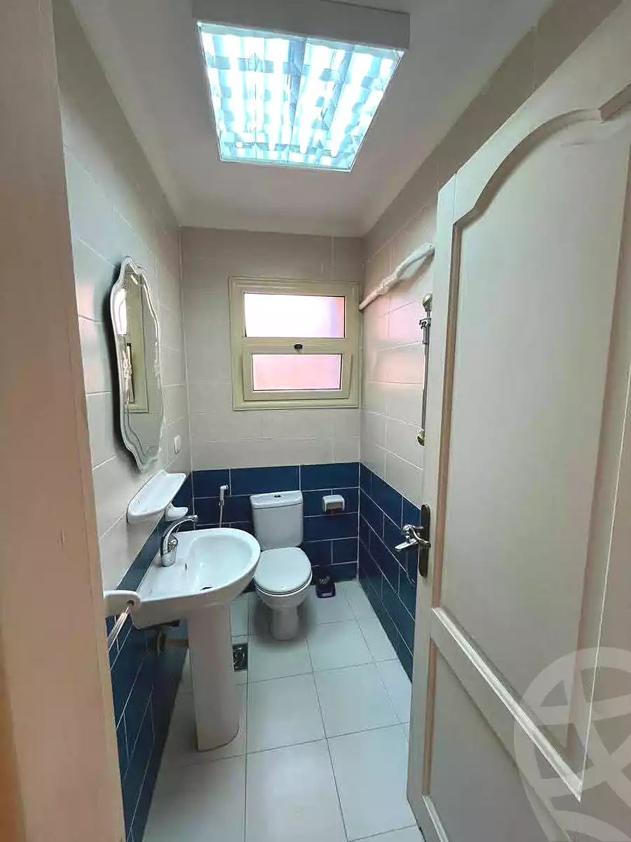 https://aqarmap.com.eg/en/listing/6981080-for-sale-alexandria-el-montazah-malak-hefney