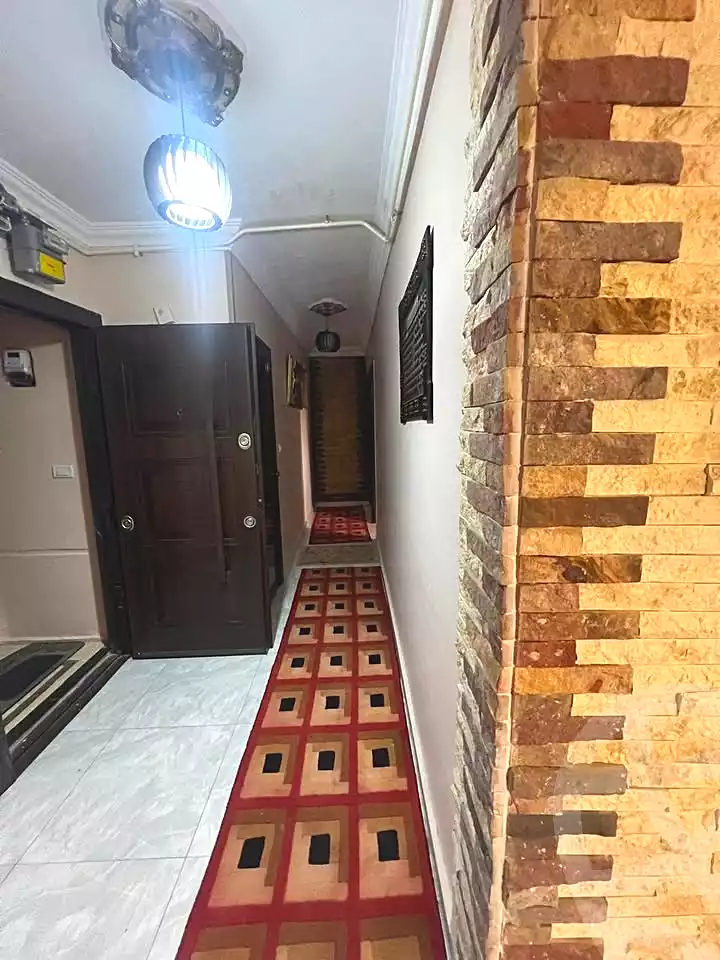 https://aqarmap.com.eg/en/listing/6981284-for-sale-alexandria-al-agamy-lbytsh-bianchiii