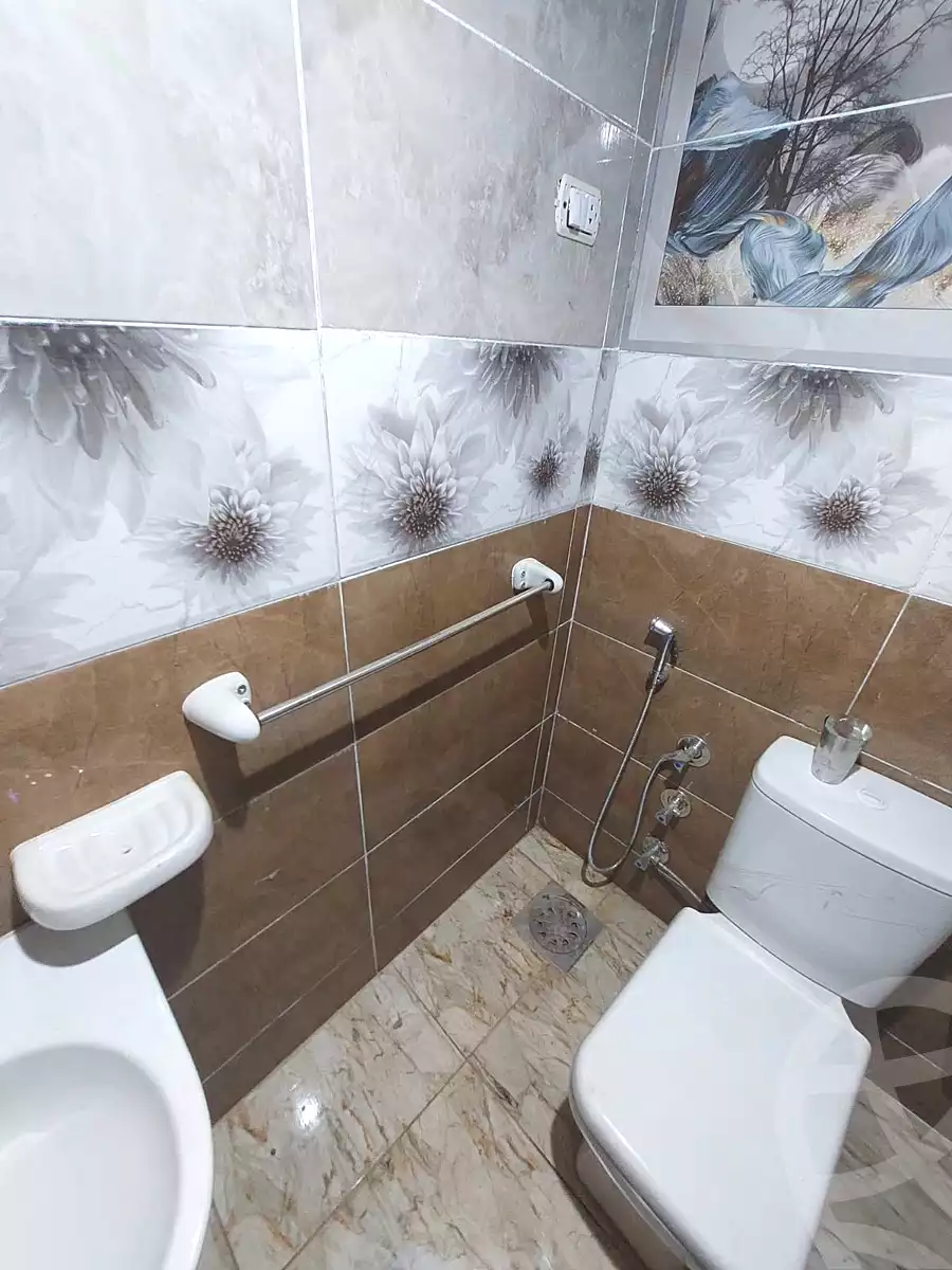 https://aqarmap.com.eg/en/listing/6981423-for-sale-beheira-damanhour-damanhour-city-tor-sinaa-rd-st