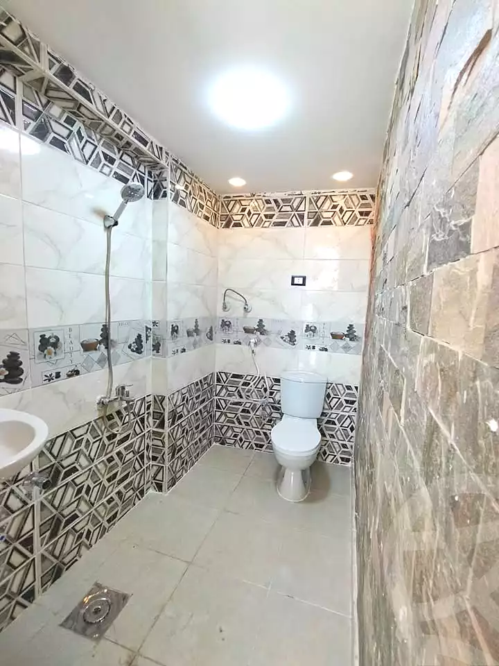 https://aqarmap.com.eg/en/listing/6981432-for-sale-alexandria-al-agamy-lbytsh-bianchiii