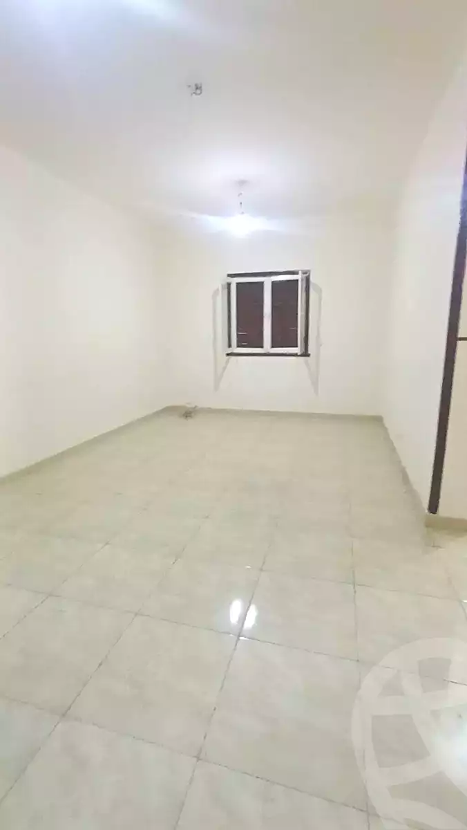 https://aqarmap.com.eg/ar/listing/6981466-for-sale-cairo-helwan-mostafa-fahmy-st