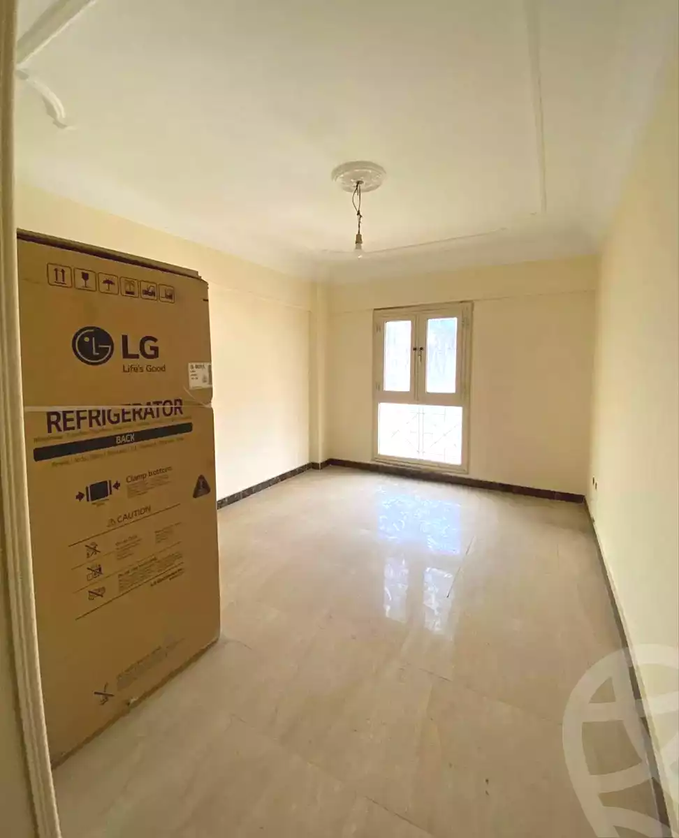 https://aqarmap.com.eg/ar/listing/6981649-for-sale-alexandria-moharram-bey