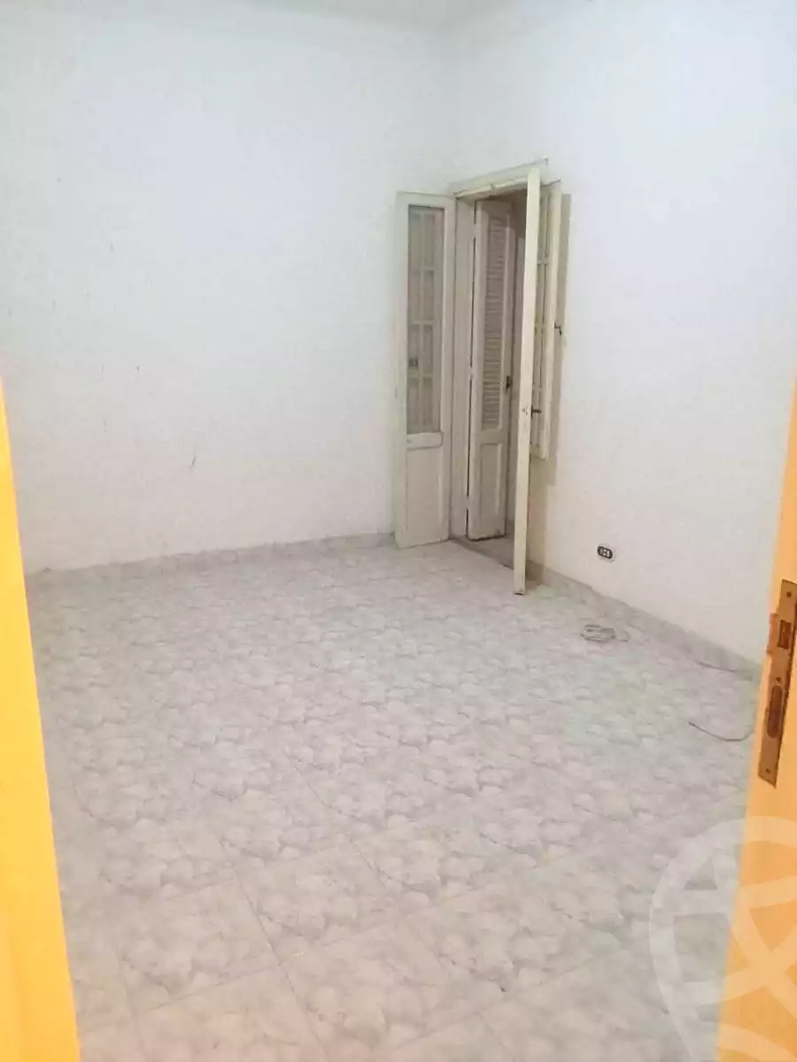 https://aqarmap.com.eg/ar/listing/6981702-for-sale-alexandria-al-agamy-lbytsh