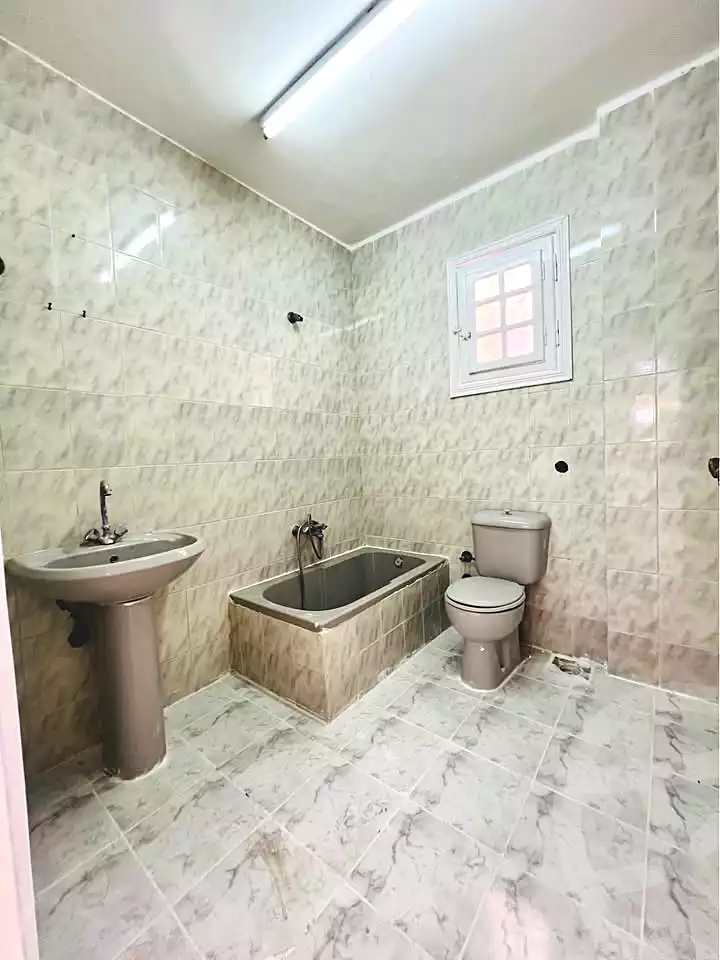 https://aqarmap.com.eg/en/listing/6981811-for-sale-alexandria-al-agamy
