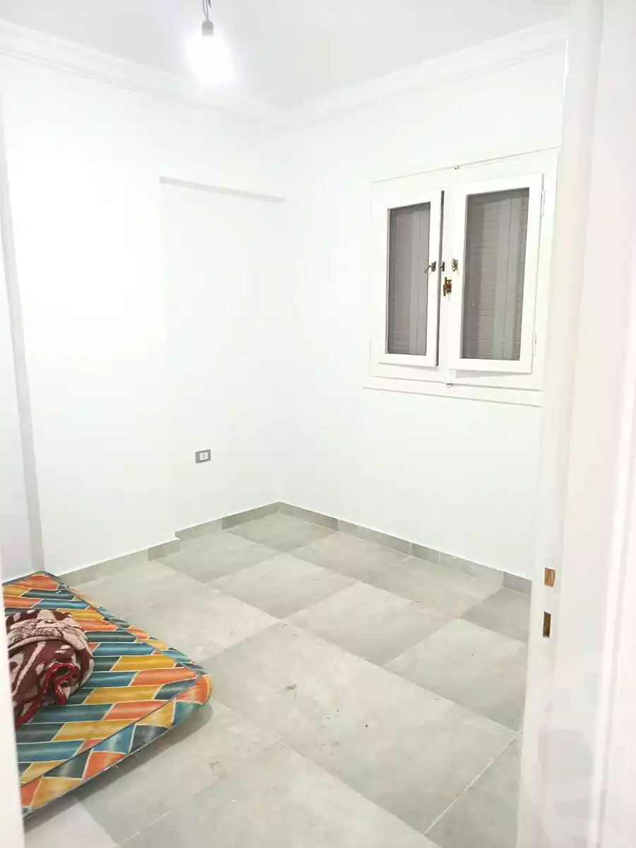https://aqarmap.com.eg/ar/listing/6981819-for-sale-alexandria-al-agamy-el-hanouvel-al-haded-we-al-soulb-st