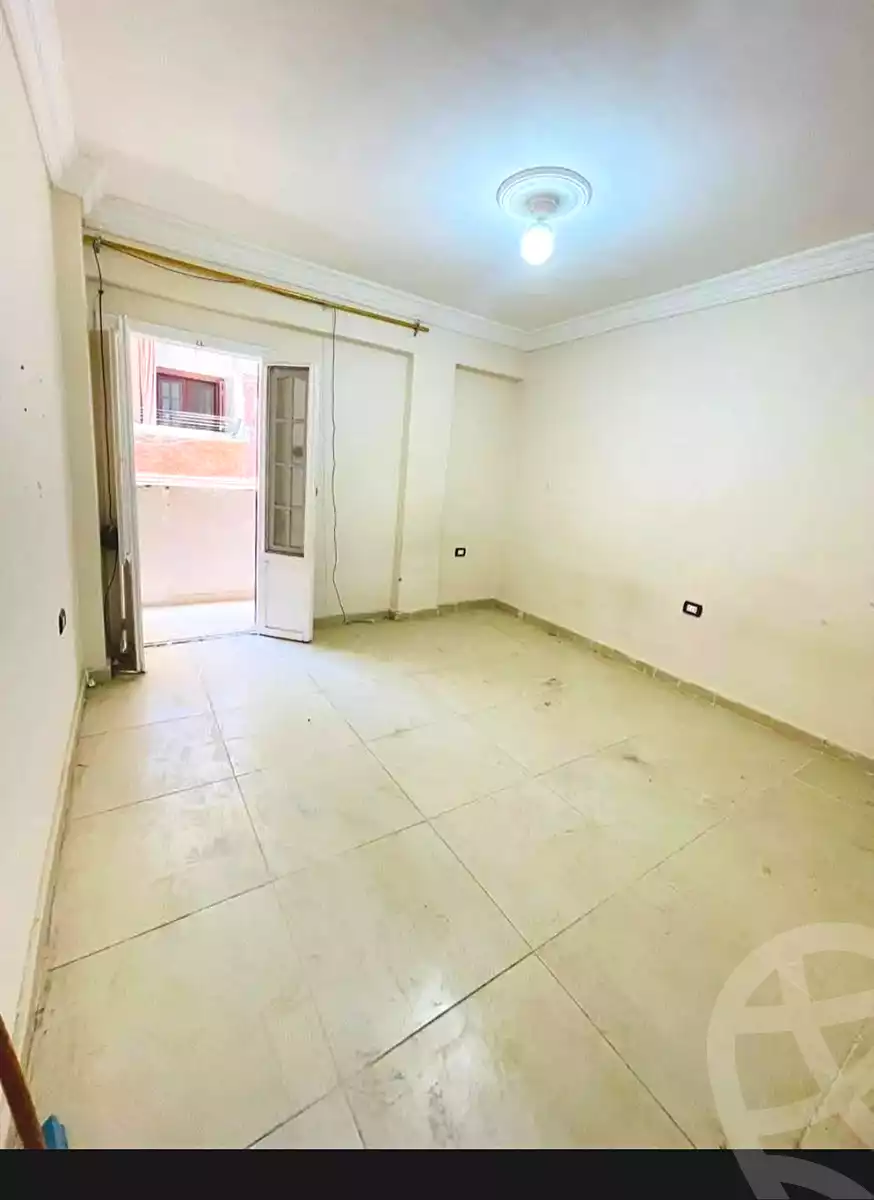 https://aqarmap.com.eg/en/listing/6981856-for-sale-alexandria-lsywf-el-falki
