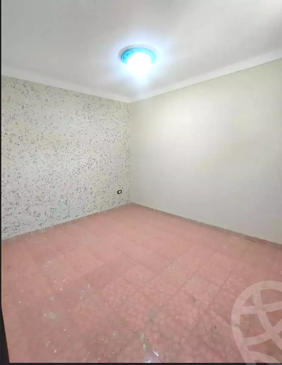 https://aqarmap.com.eg/en/listing/6982323-for-sale-alexandria-lsywf-el-falki