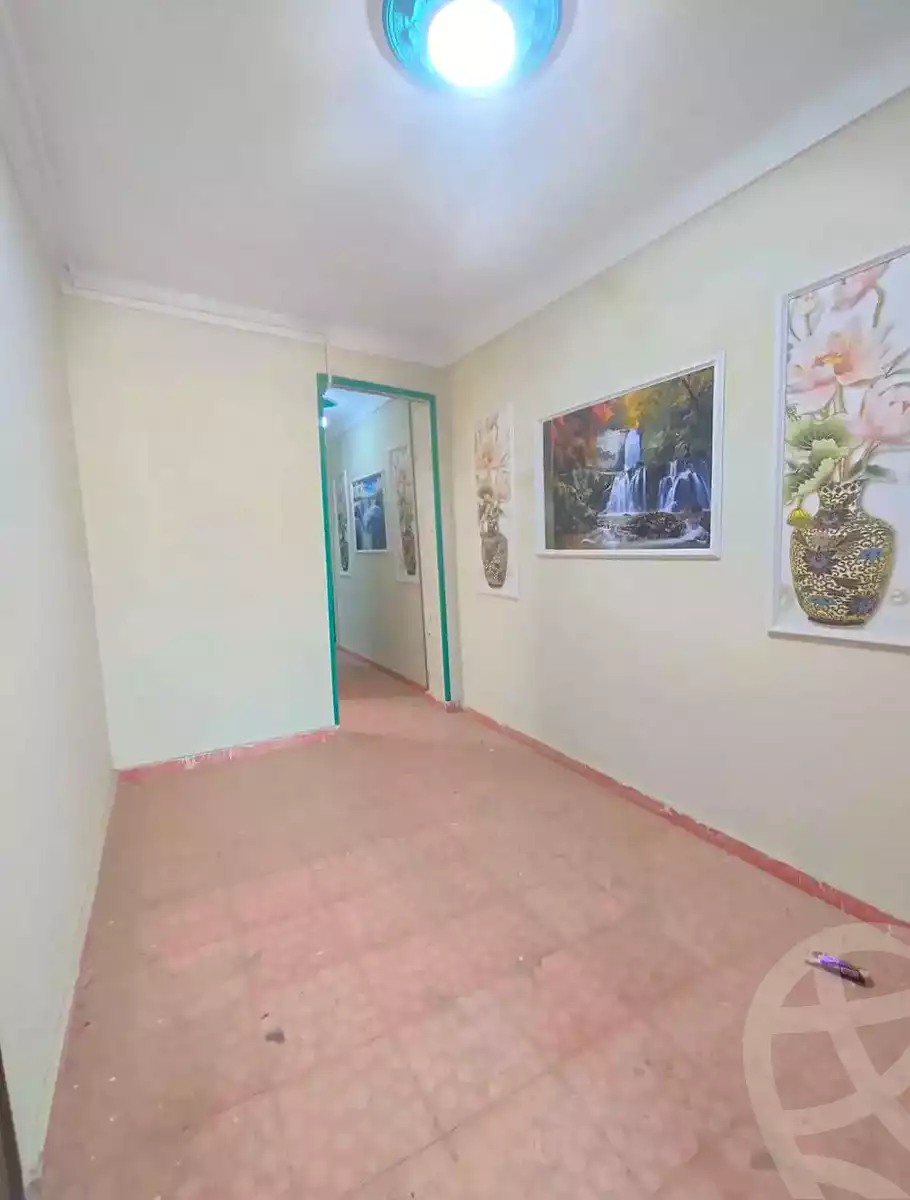 https://aqarmap.com.eg/en/listing/6982374-for-sale-alexandria-lsywf-el-falki