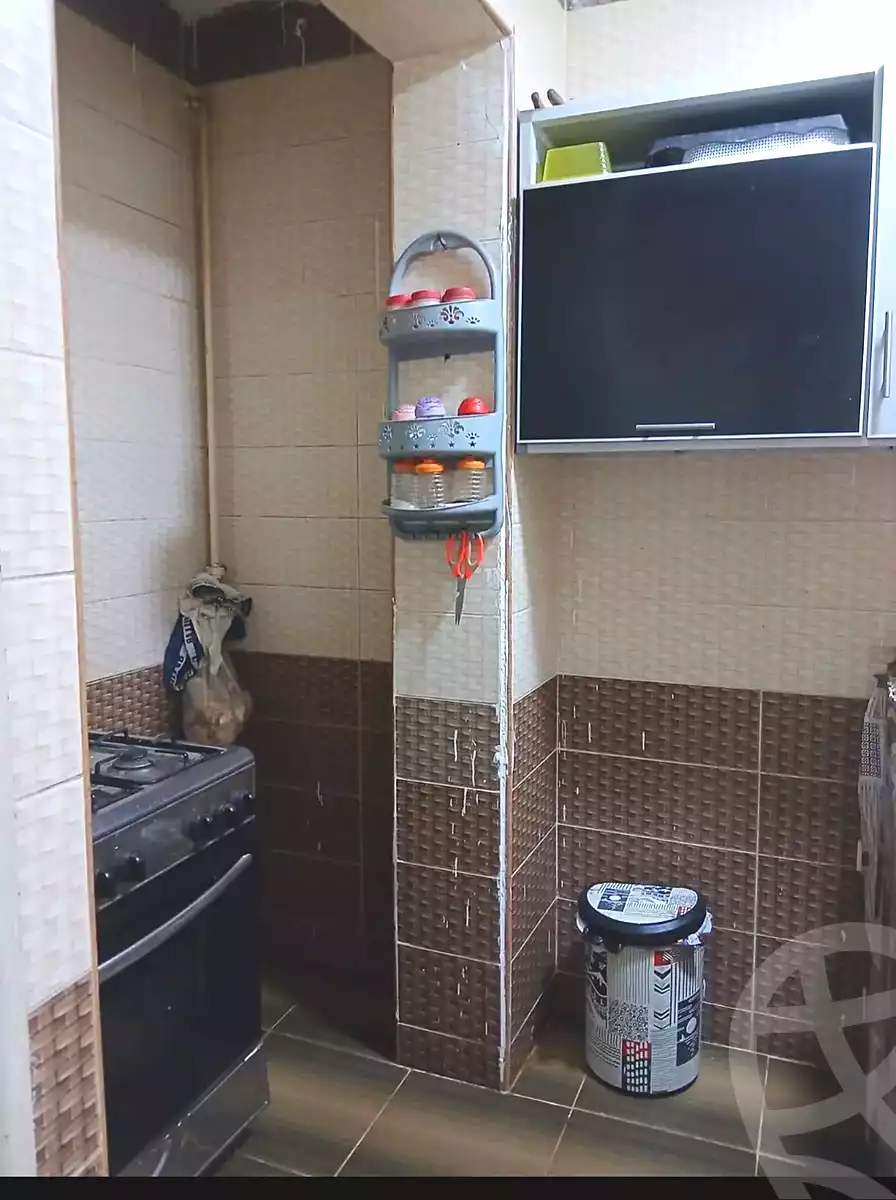 https://aqarmap.com.eg/ar/listing/6982409-for-sale-alexandria-al-agamy-el-hanouvel-el-kholafaa-el-rashdeen-st