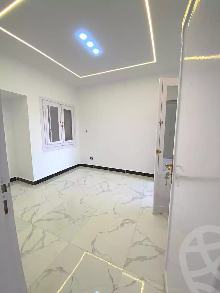 https://aqarmap.com.eg/ar/listing/6982610-for-sale-north-coast-resorts-karwan-village