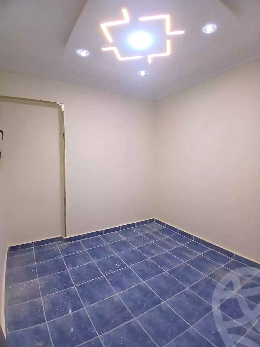 https://aqarmap.com.eg/en/listing/6982837-for-sale-alexandria-lsywf-el-falki