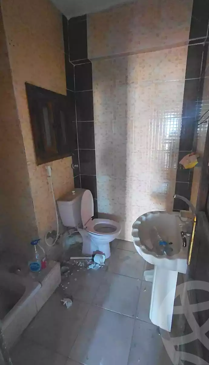 https://aqarmap.com.eg/en/listing/6982869-for-sale-alexandria-sydy-bshr-shr-mlk-hfny