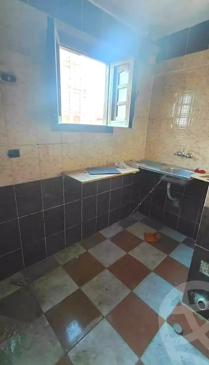 https://aqarmap.com.eg/en/listing/6982869-for-sale-alexandria-sydy-bshr-shr-mlk-hfny