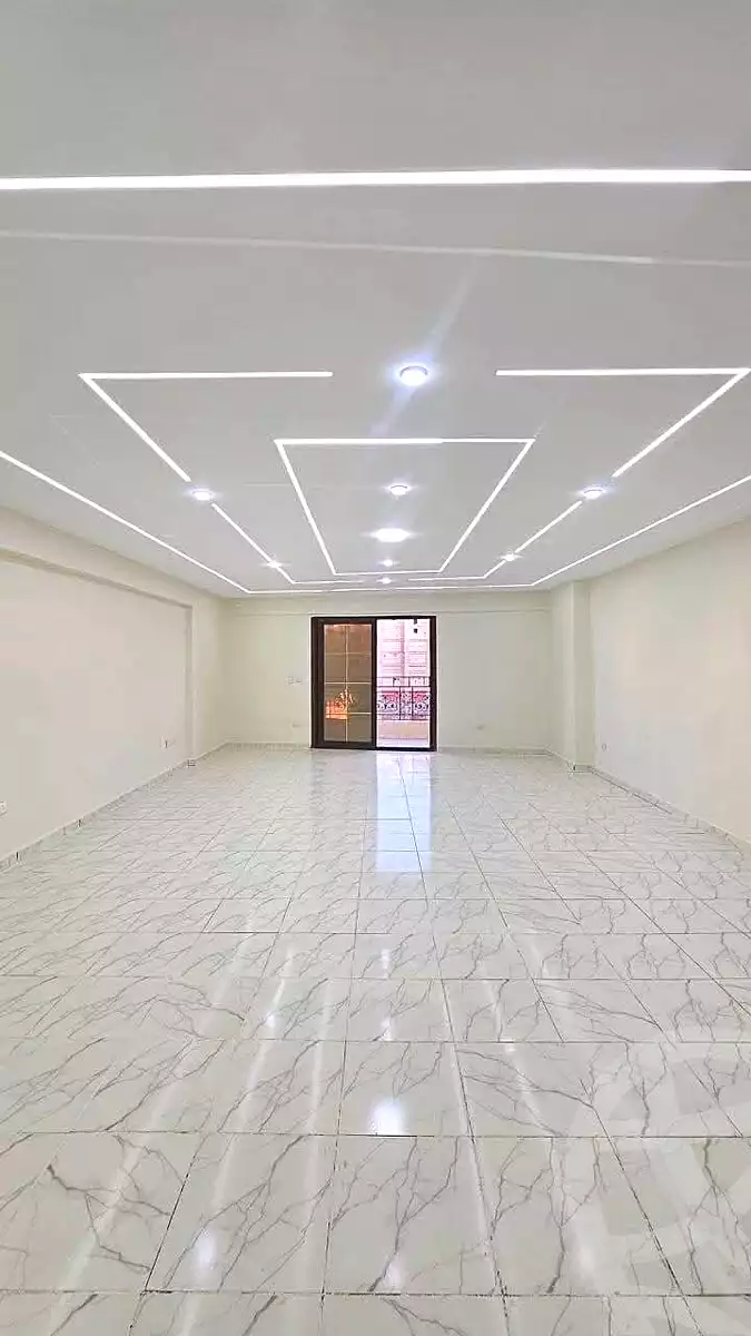 https://aqarmap.com.eg/ar/listing/6983235-for-sale-alexandria-sydy-bshr-sydy-bshr-bhry-shr-mhmwd-l-yswy