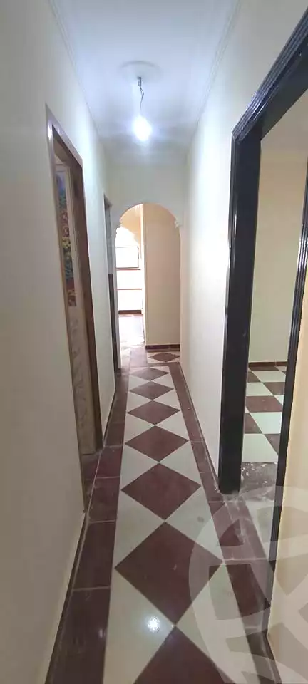 https://aqarmap.com.eg/en/listing/6983492-for-sale-alexandria-lsywf-el-falki