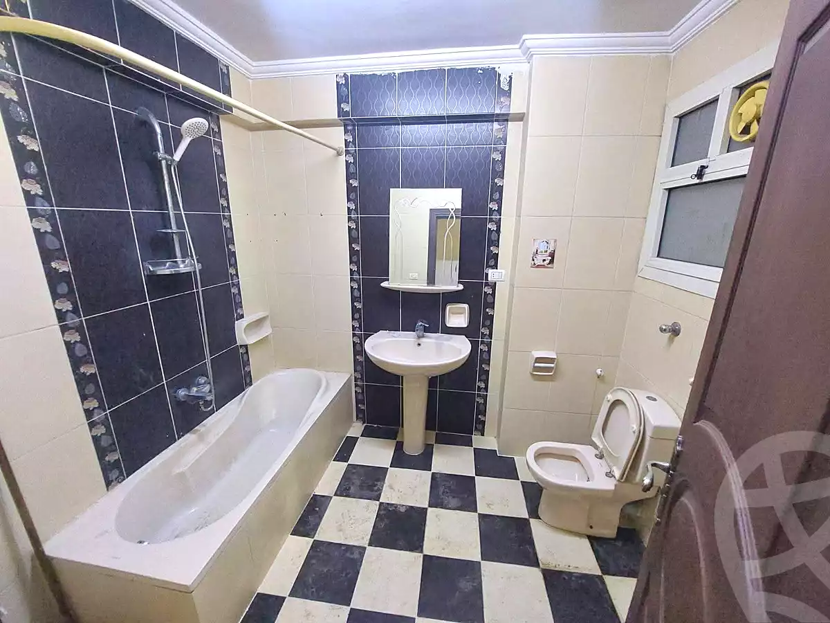https://aqarmap.com.eg/en/listing/6983819-for-sale-alexandria-sydy-bshr-sydy-bshr-bhry