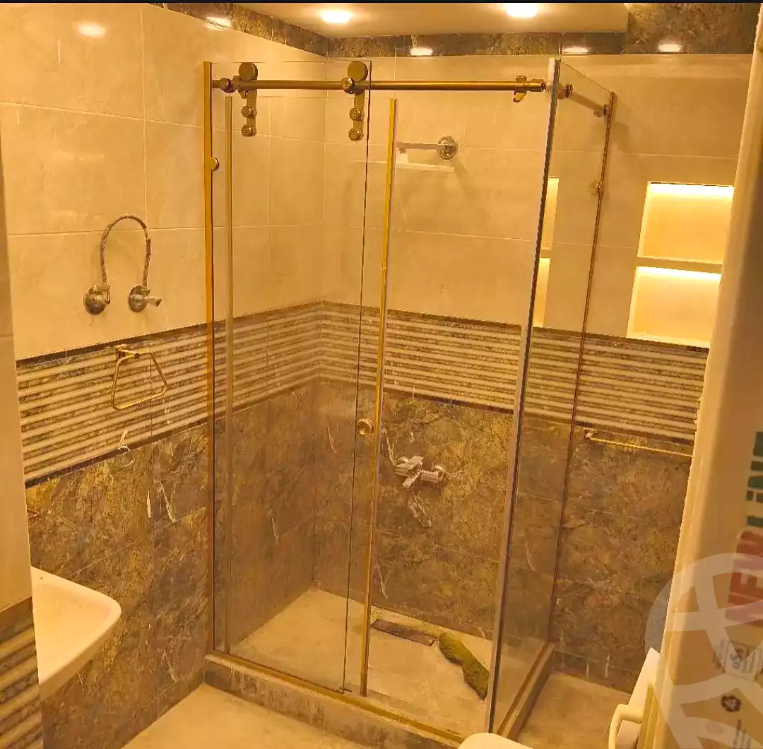 https://aqarmap.com.eg/ar/listing/6983825-for-sale-alexandria-miami-street-57