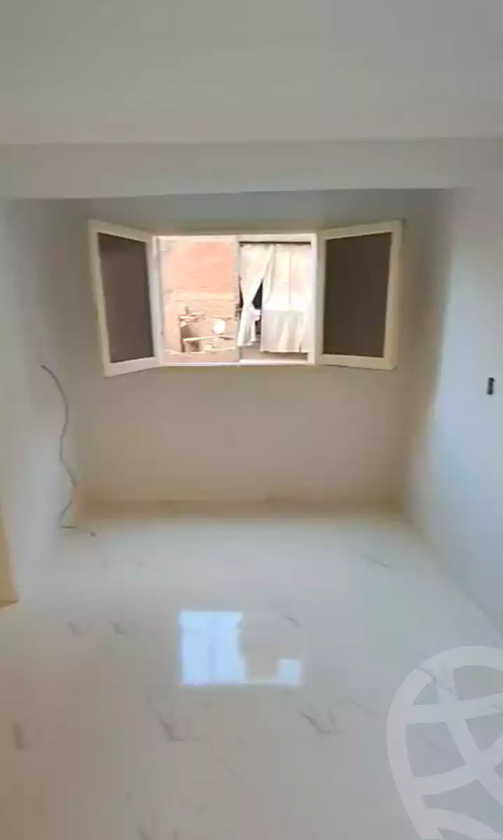 https://aqarmap.com.eg/ar/listing/6983884-for-sale-cairo-ain-shams-ain-shams-el-sharkia