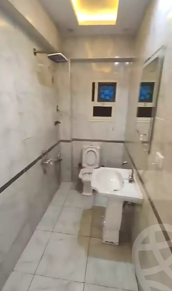 https://aqarmap.com.eg/ar/listing/6983884-for-sale-cairo-ain-shams-ain-shams-el-sharkia