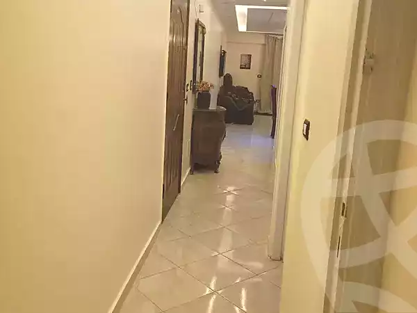 https://aqarmap.com.eg/ar/listing/6984502-for-sale-alexandria-miami-el-gaish-rd-st