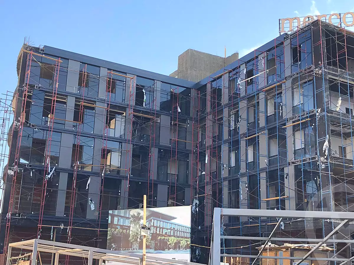 https://aqarmap.com.eg/ar/listing/6984603-for-sale-cairo-new-cairo-compounds-vx-n90-mall-mercon