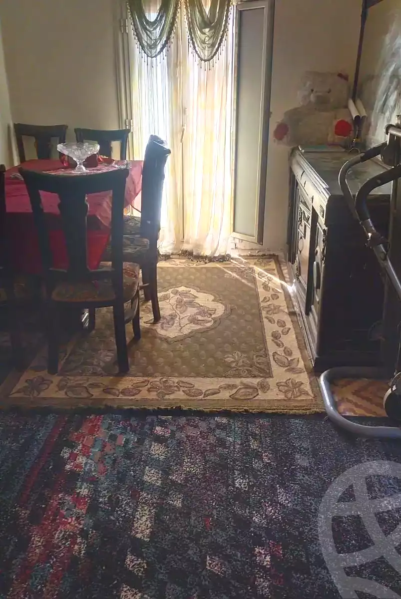 https://aqarmap.com.eg/ar/listing/6984709-for-sale-alexandria-alhadara-new-el-hadra-al-sadat-st