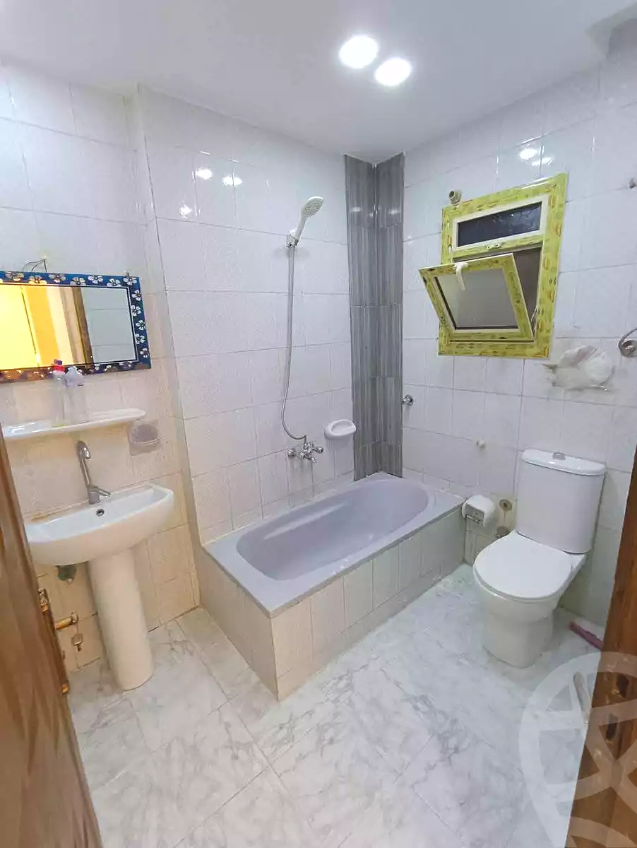 https://aqarmap.com.eg/ar/listing/6984740-for-sale-alexandria-miami-ibn-al-nakeab-st
