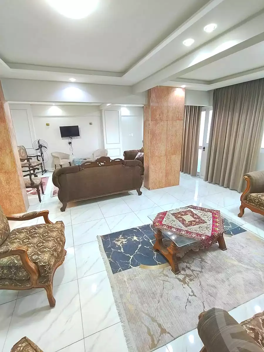 https://aqarmap.com.eg/ar/listing/6984768-for-sale-alexandria-sydy-bshr-sydy-bshr-bhry