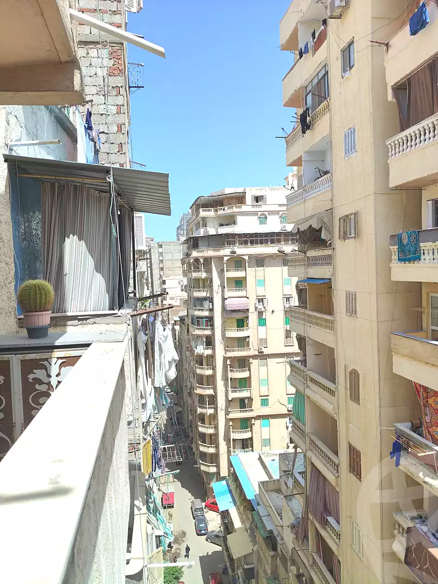 https://aqarmap.com.eg/en/listing/6984813-for-sale-alexandria-sydy-bshr-sydy-bshr-bhry