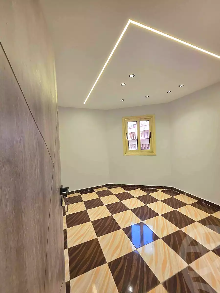 https://aqarmap.com.eg/ar/listing/6984954-for-sale-alexandria-sydy-bshr-sydy-bshr-bhry-shr-khld-bn-lwlyd