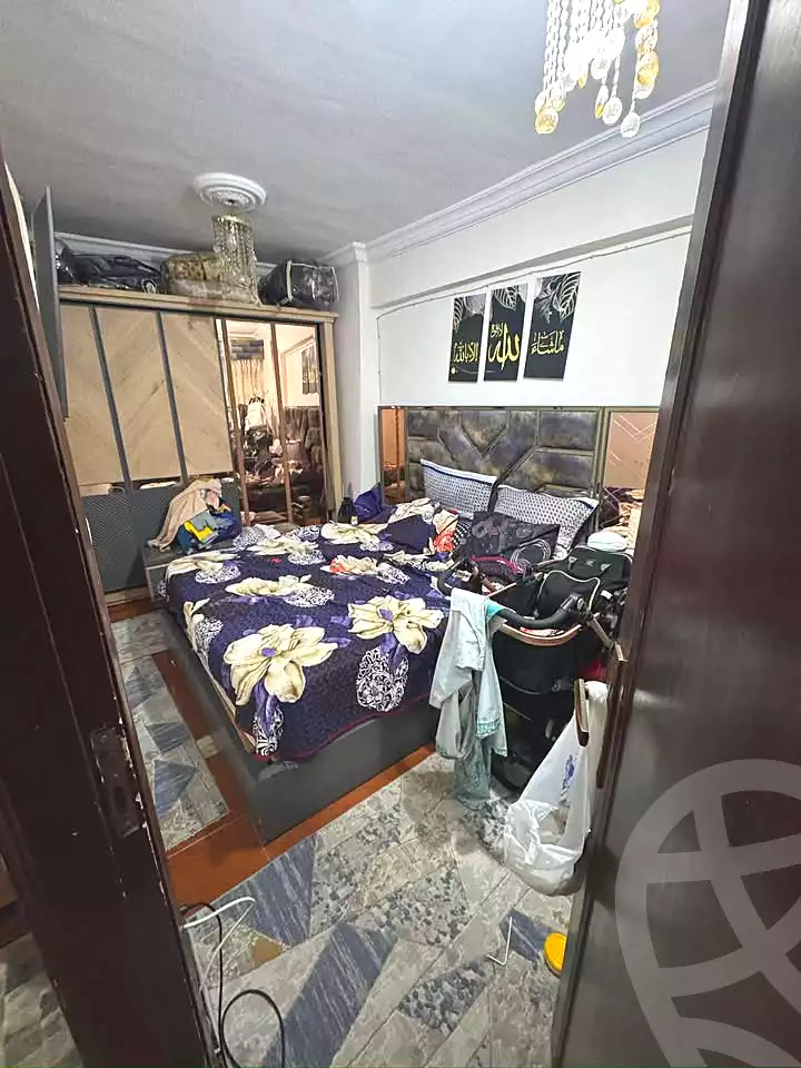 https://aqarmap.com.eg/ar/listing/6985477-for-sale-alexandria-sydy-bshr-sydy-bshr-bhry-shr-mhmwd-l-yswy