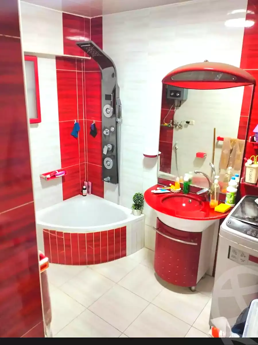 https://aqarmap.com.eg/ar/listing/6985487-for-sale-alexandria-sydy-bshr-sydy-bshr-qbly