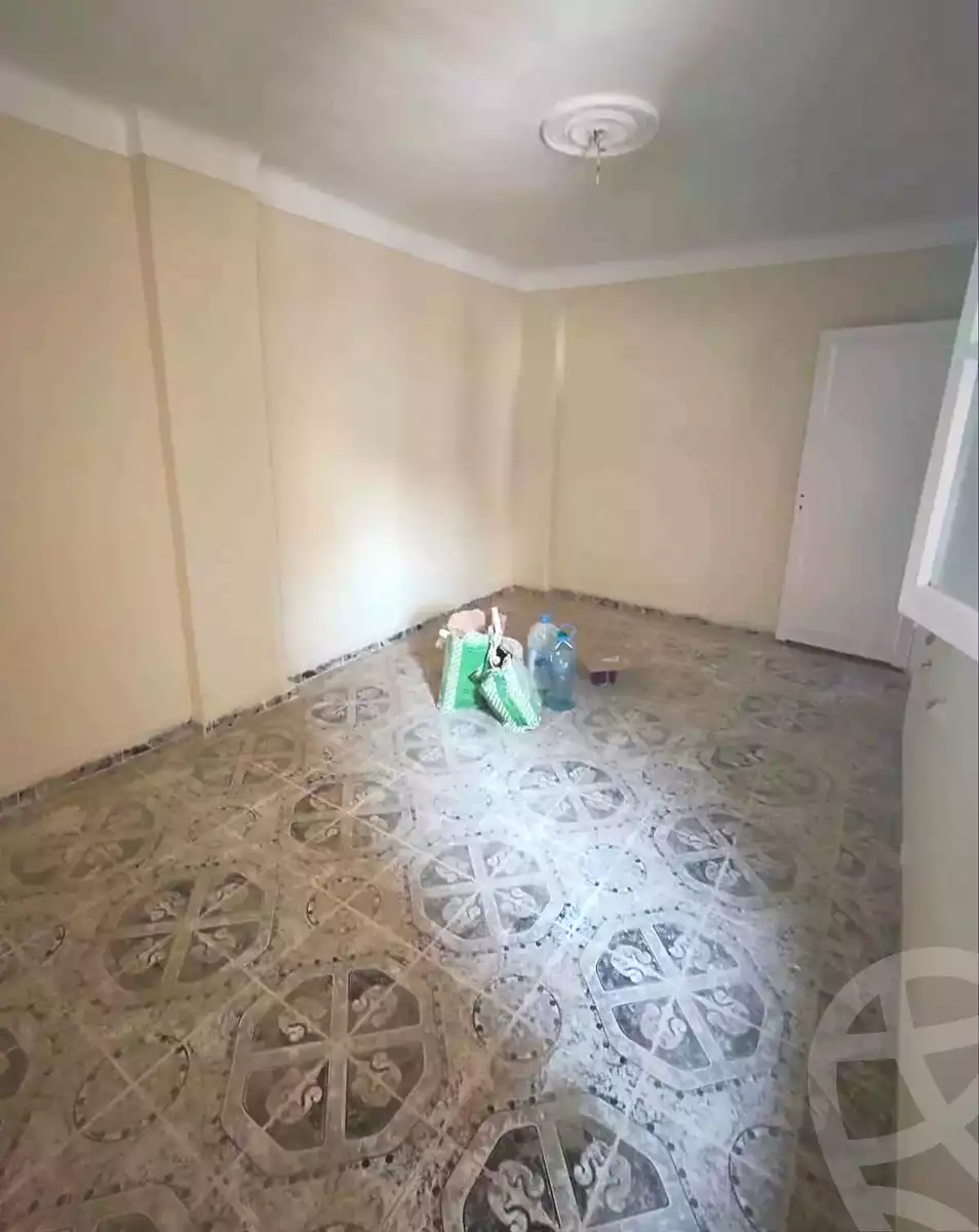 https://aqarmap.com.eg/ar/listing/6985788-for-sale-alexandria-sydy-bshr-sydy-bshr-qbly-lamai-st