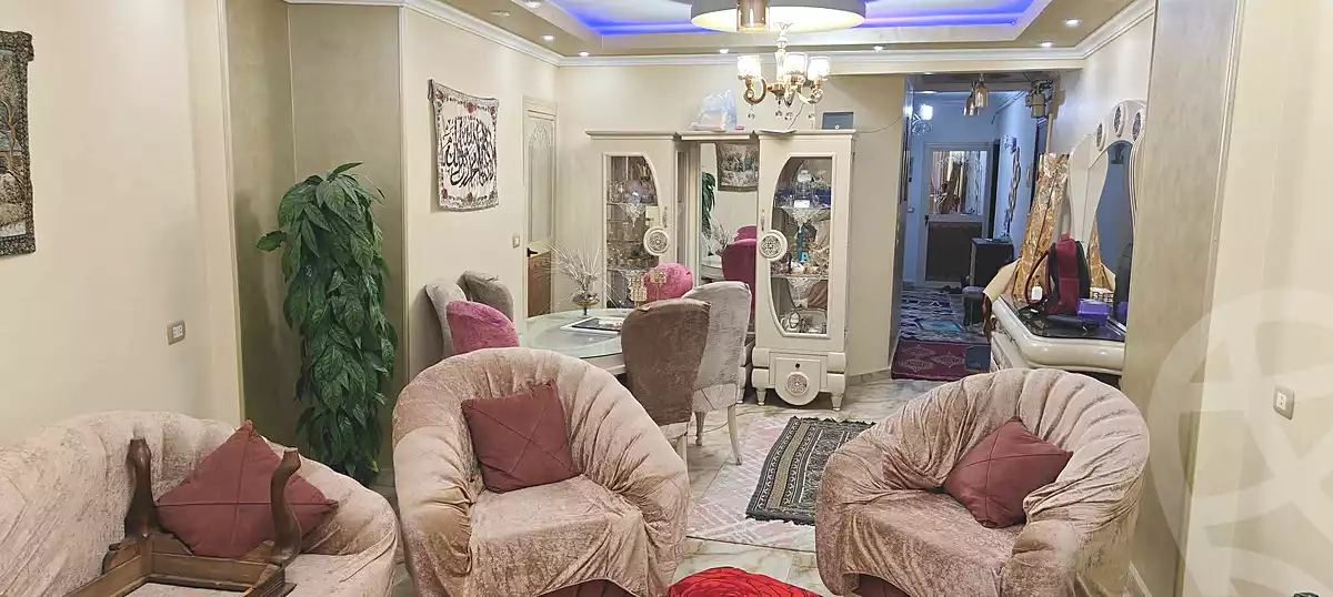 https://aqarmap.com.eg/ar/listing/6985881-for-sale-cairo-faisal-el-tawabeq-el-mansheya-st