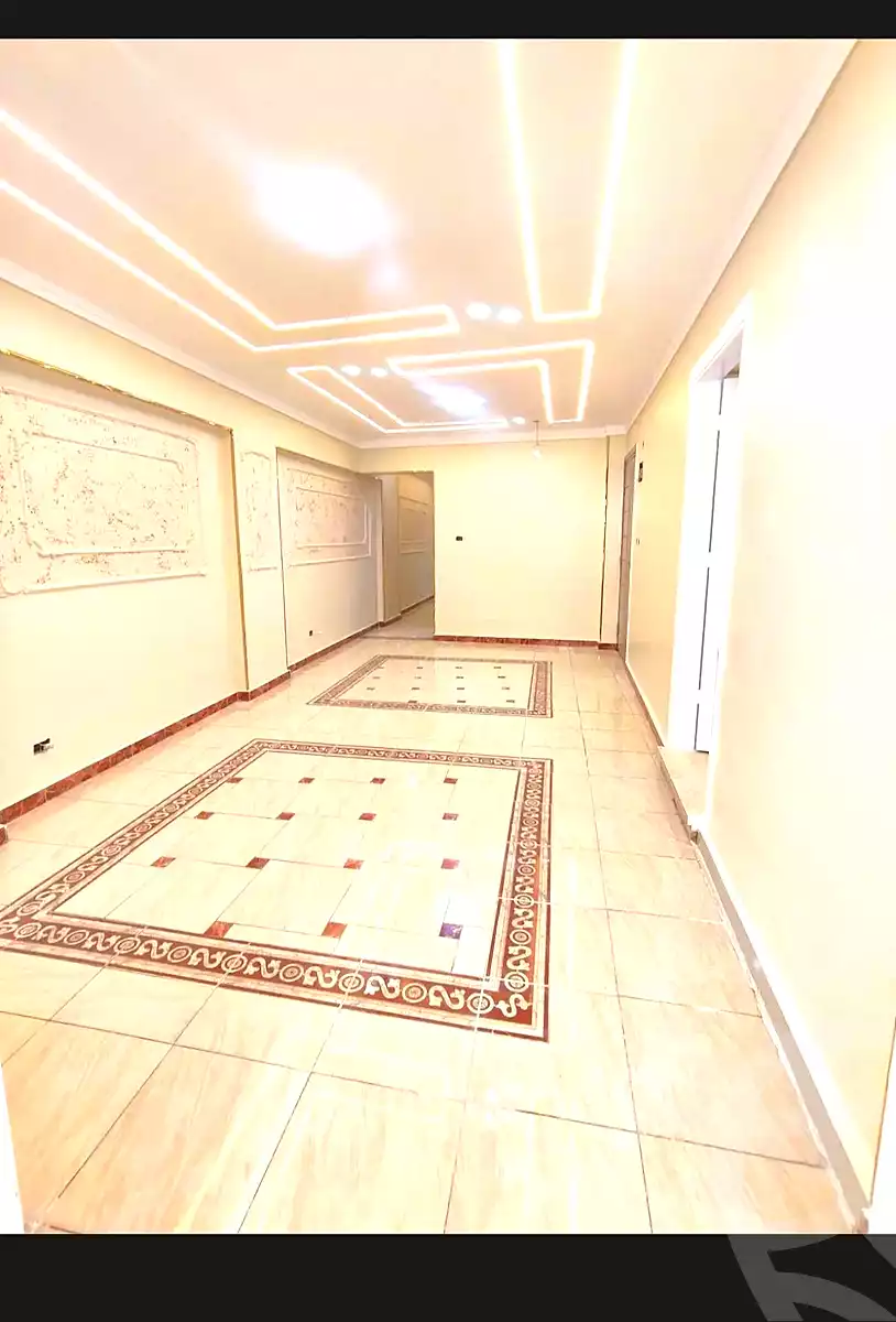 https://aqarmap.com.eg/ar/listing/6985999-for-sale-alexandria-sydy-bshr-sydy-bshr-bhry