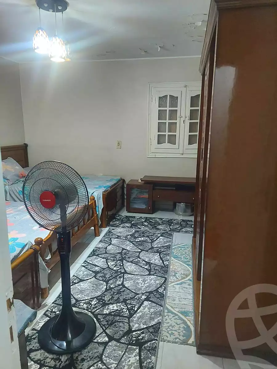 https://aqarmap.com.eg/en/listing/6986685-for-sale-cairo-helwan-ahmed-enci-st