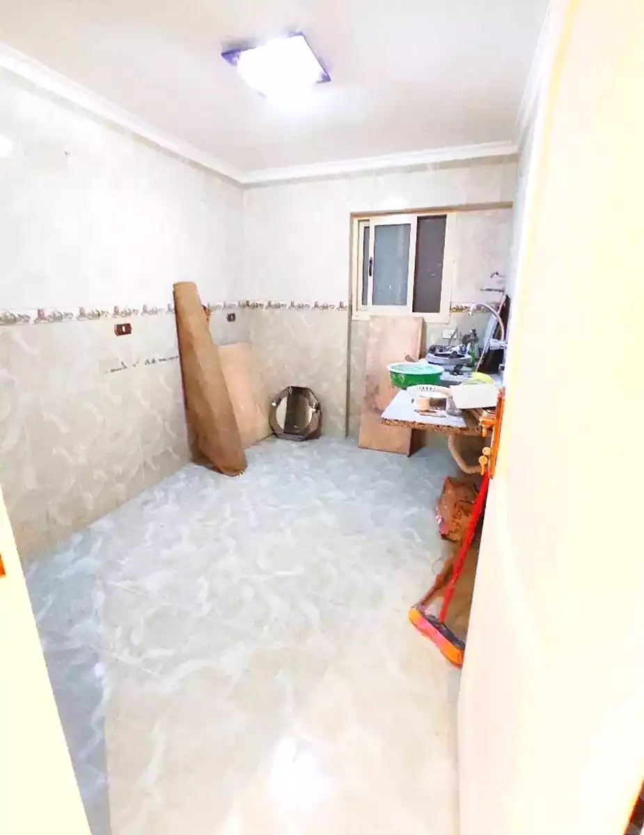 https://aqarmap.com.eg/ar/listing/6986839-for-sale-alexandria-sydy-bshr-sydy-bshr-bhry-khalil-hamada-st