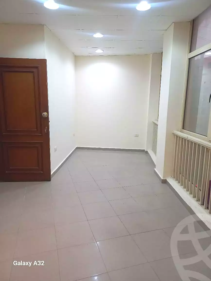 https://aqarmap.com.eg/ar/listing/6986936-for-rent-cairo-el-sheikh-zayed-city-compounds-rawdet-zayed