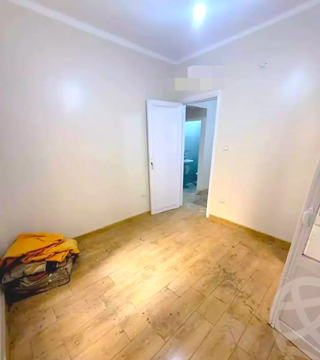 https://aqarmap.com.eg/en/listing/6986957-for-sale-alexandria-el-mandara-alex-el-mandara-bahri